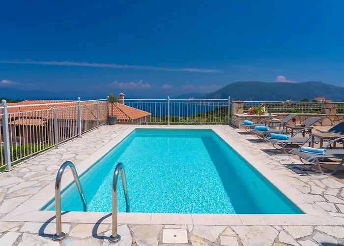 Guiscardos Luxury Villa