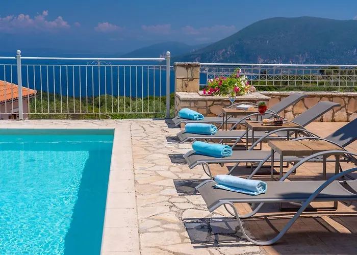 Guiscardos Luxury Villa
