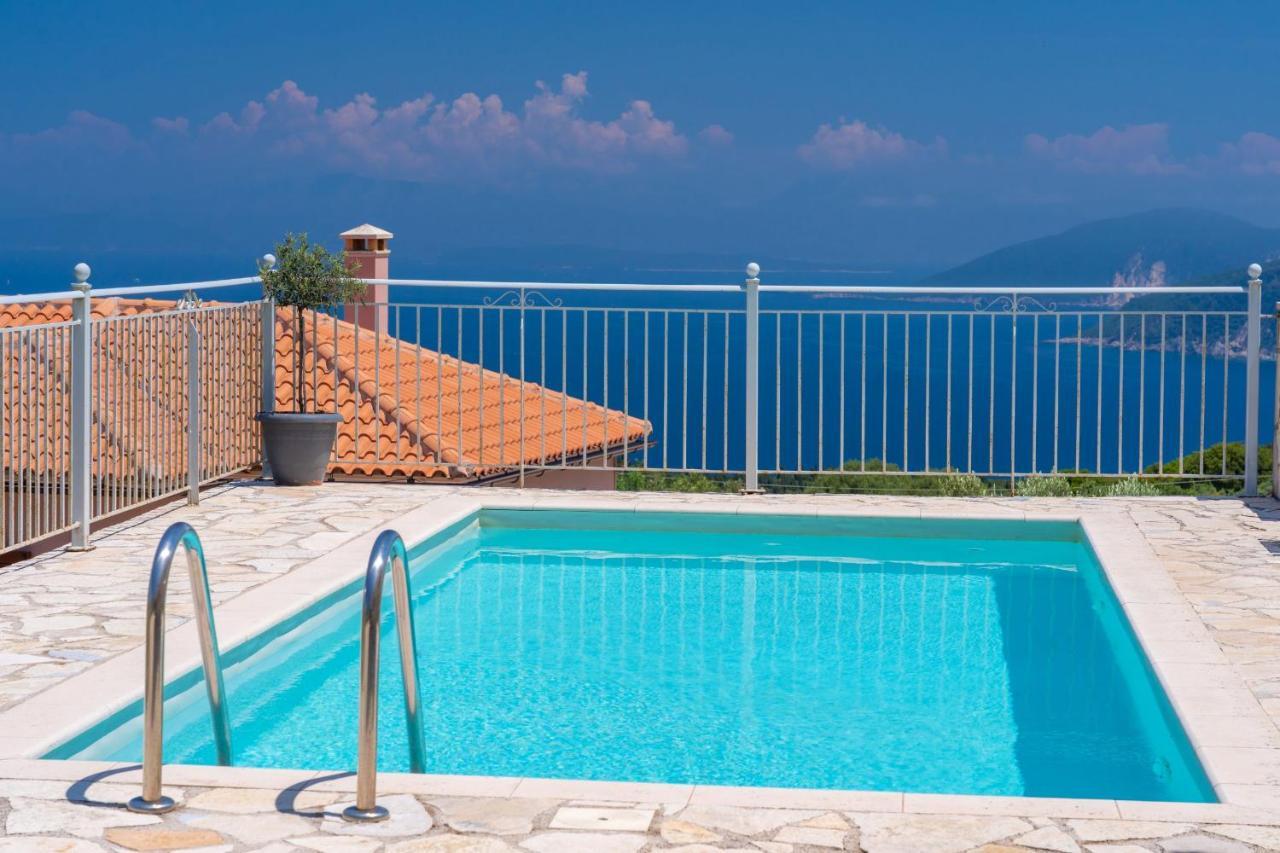 Guiscardos Luxury * Φισκάρδο